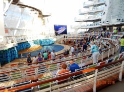 Harmony of the Seas Aqua Theater picture