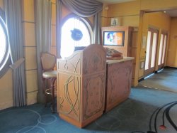 Disney Wonder Onboard Sales Desk picture