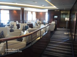 Queen Mary 2 Commodore Club picture
