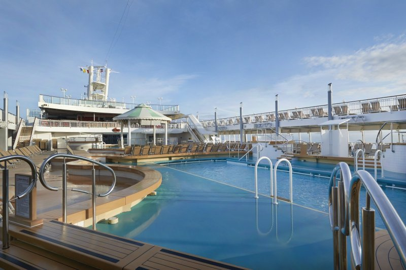 Norwegian Jade Pool Pictures