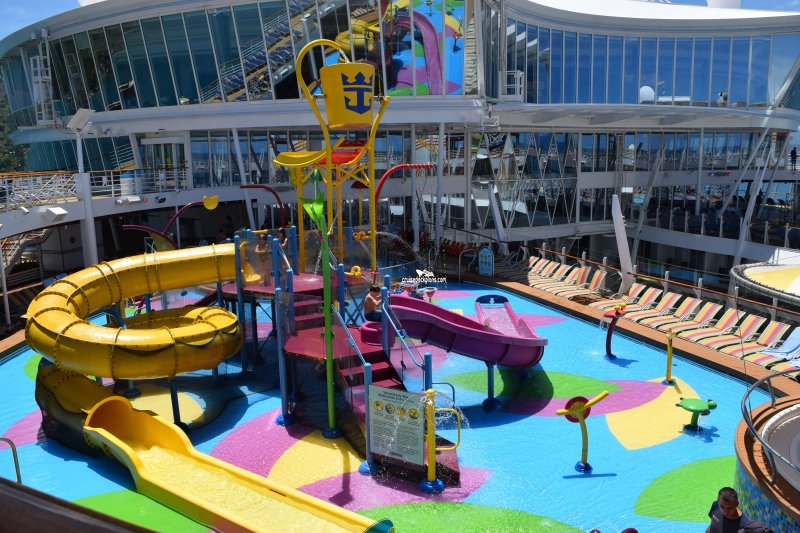 Harmony of the Seas Splashaway Bay Pictures