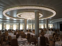 Oceania Riviera Grand Dining Room picture