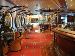 Explorer of the Seas Schooner Bar picture