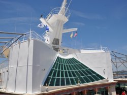 Explorer of the Seas Solarium picture