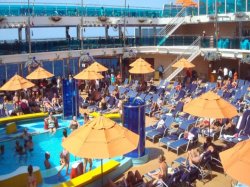 Carnival Dream Waves Pool picture