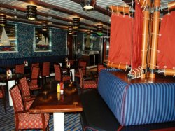 Carnival Glory Red Sail Restaurant picture