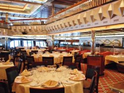 Carnival Glory Platinum Restaurant picture