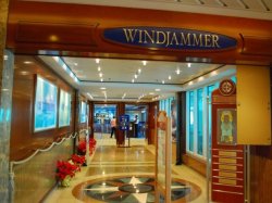 Serenade of the Seas Windjammer Cafe picture