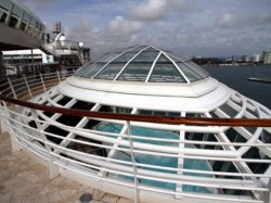 Allure of the Seas Solarium picture