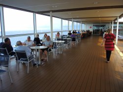 Ovation of the Seas Outdoor Pool picture