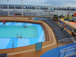 Ovation of the Seas Outdoor Pool picture