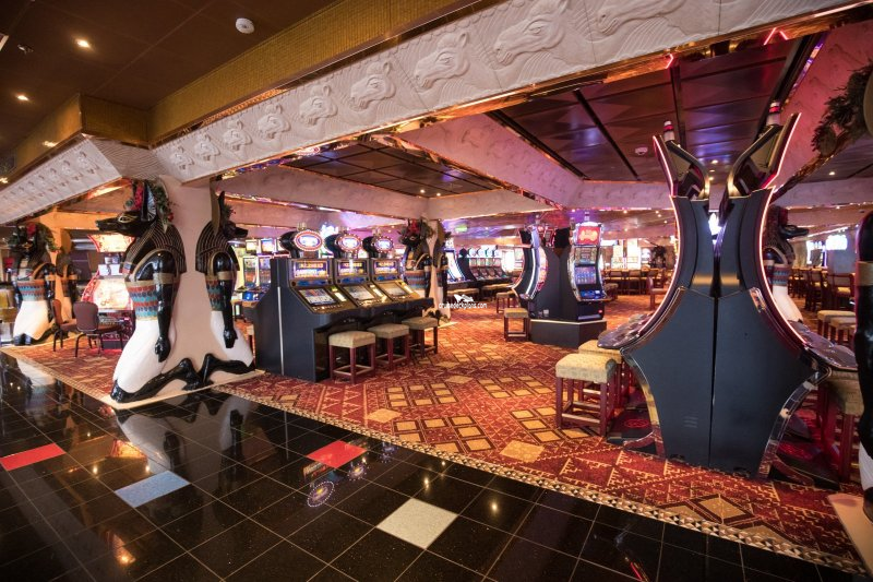 carnival glory casino slots