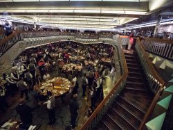 Carnival Glory Platinum Restaurant picture