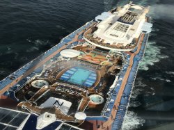 Anthem of the Seas Outdoor Pool picture