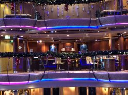 Serenade of the Seas Business Services picture
