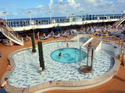 Royal Princess III Main Pool picture