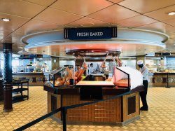 Serenade of the Seas Windjammer Cafe picture