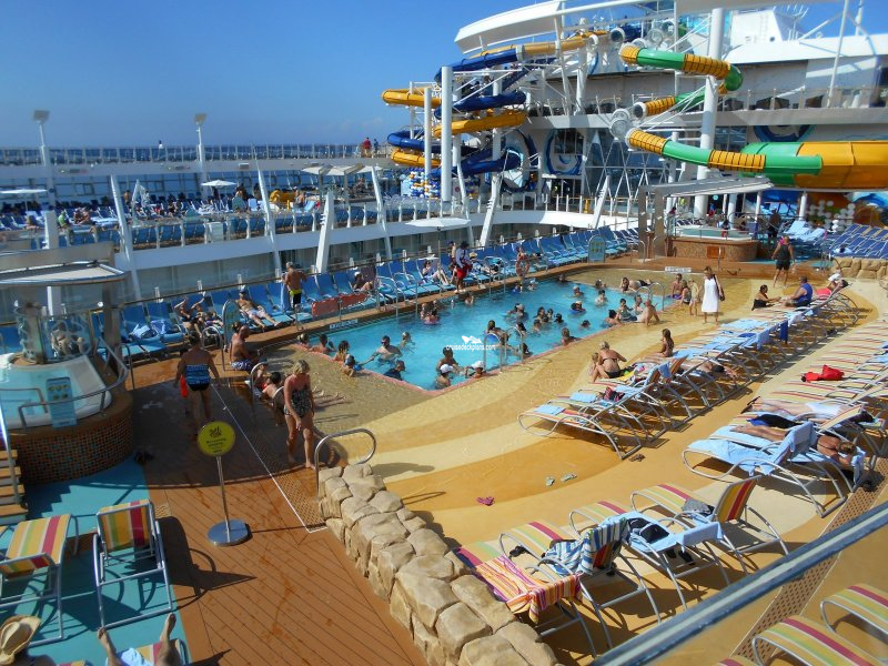 Harmony Of The Seas Pool Deck