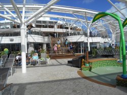 Harmony of the Seas Solarium picture