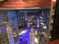 Freedom of the Seas Royal Promenade picture