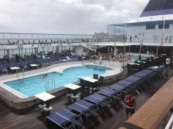 Norwegian Sky Pools picture